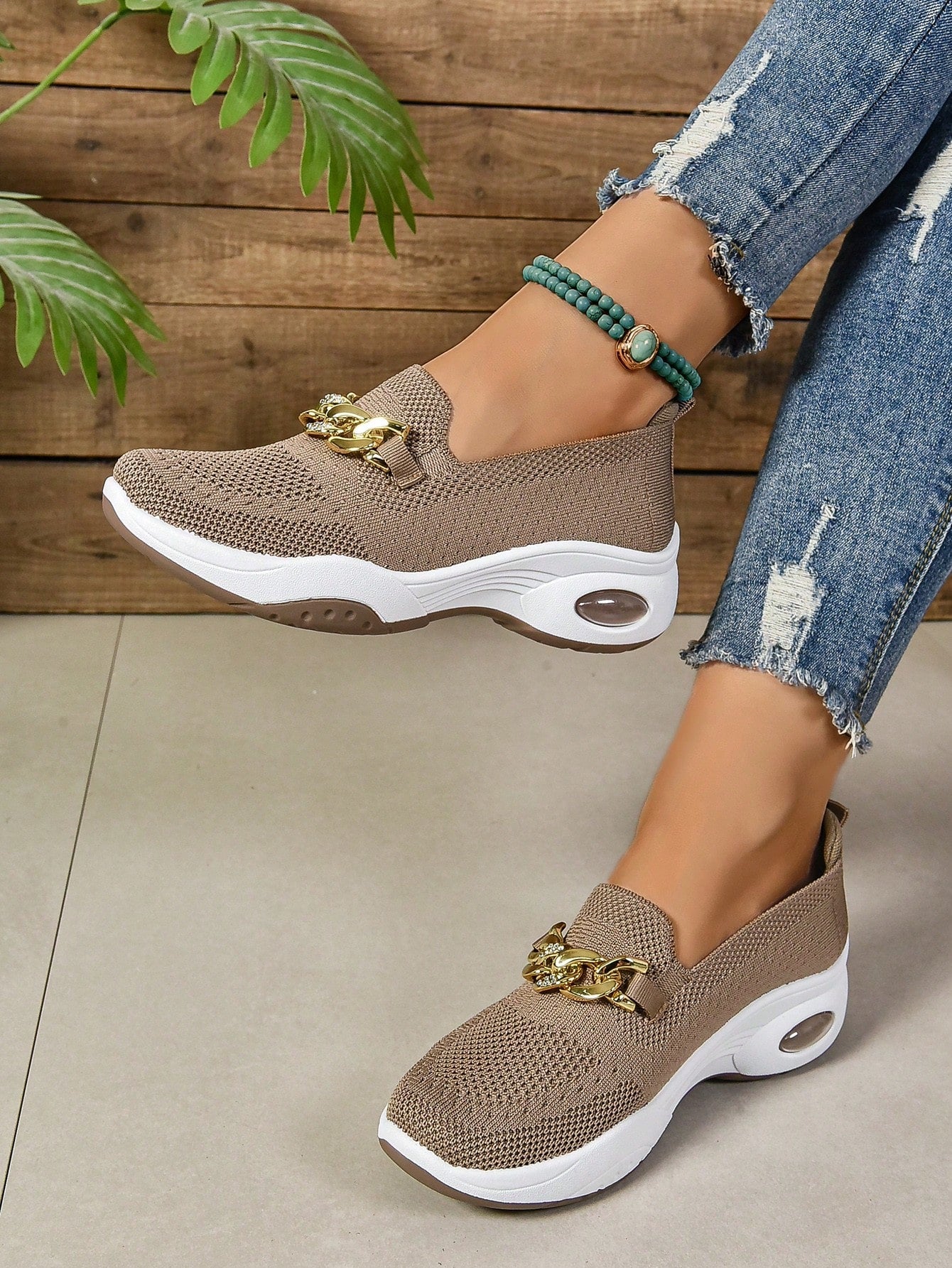 Winslow | Women’s casual slip on walking shoes