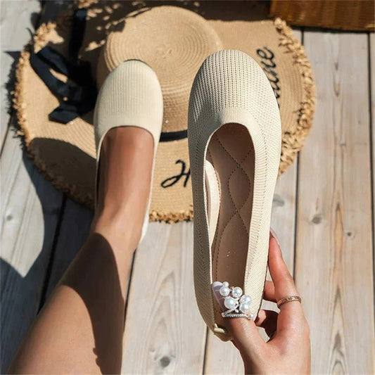 Xiomara | Women’s Round-Toe Ballet Flats with Soft Interior | Plush