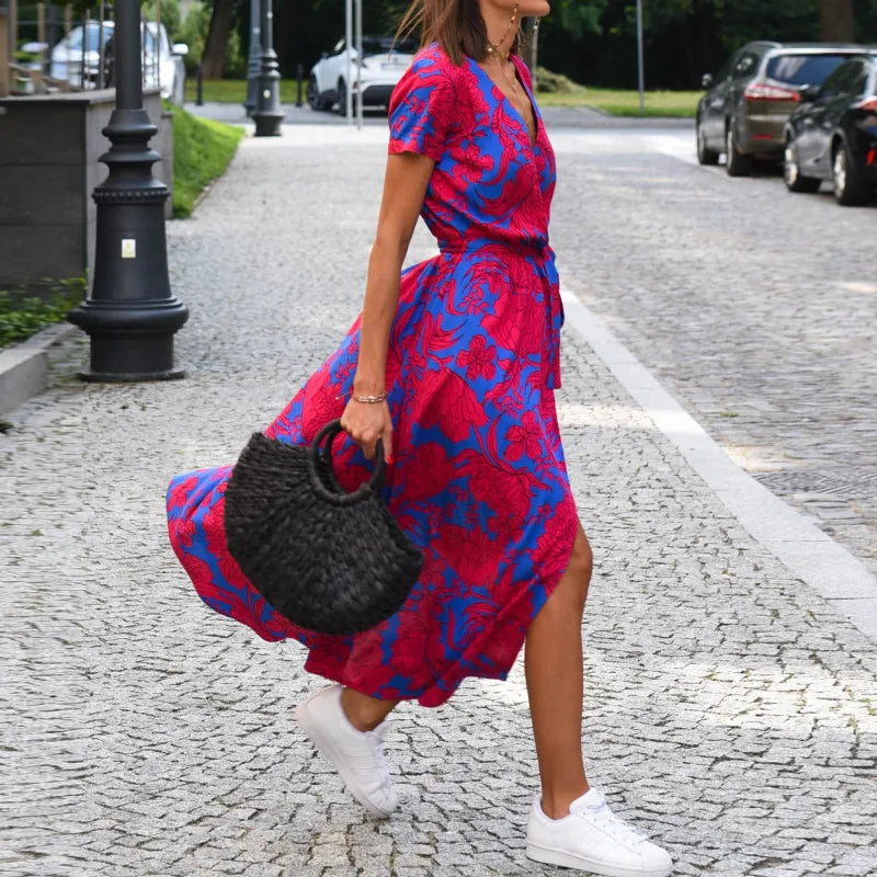 Layla | Elegant Midi Dress with Polka Dot Print
