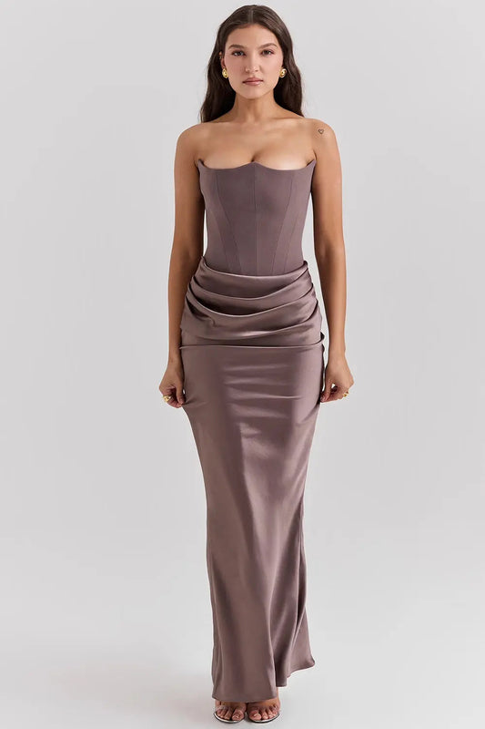 Evelyn | Exclusive maxi dress with timeless elegance