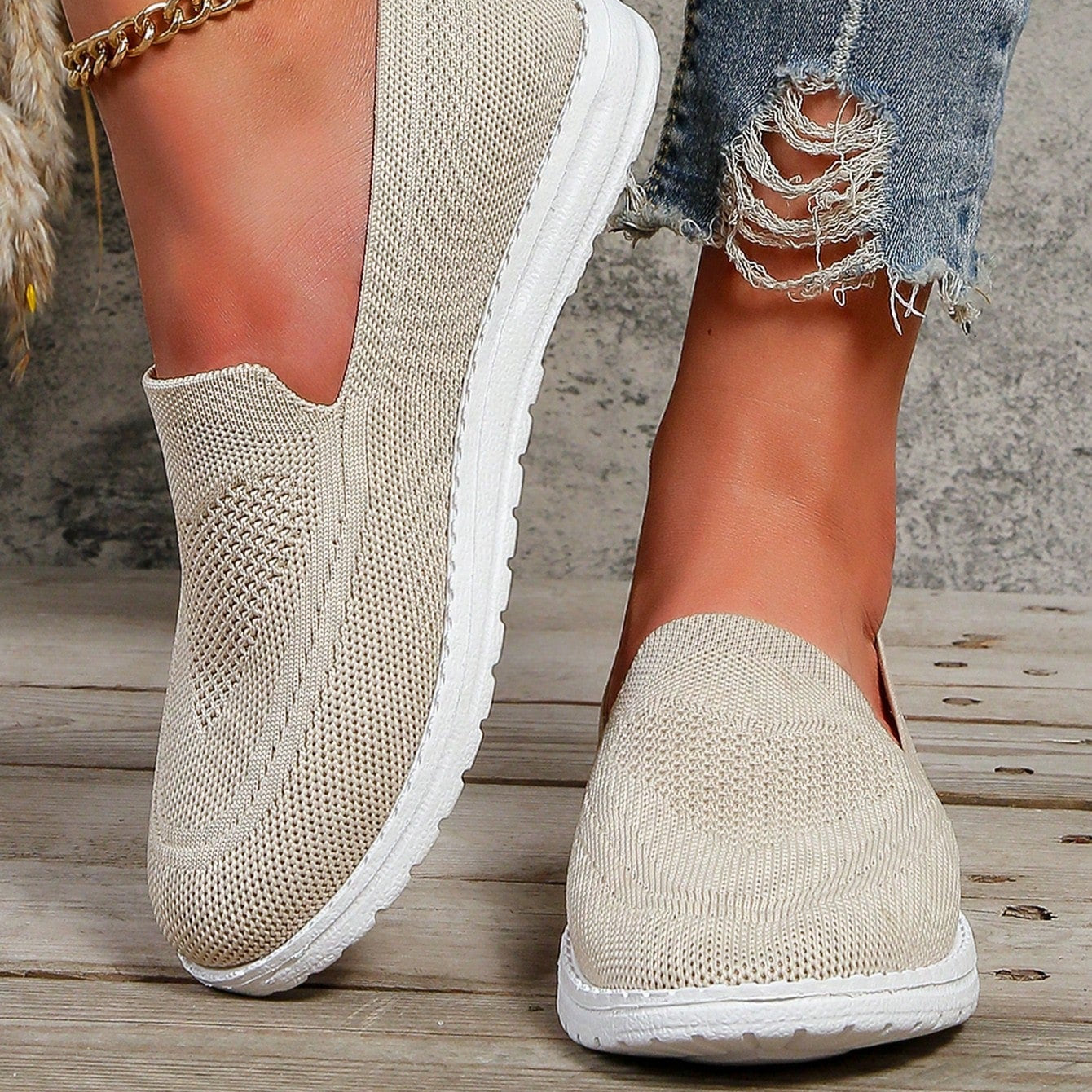 Raelynn | Women’s casual slip on walking sneakers
