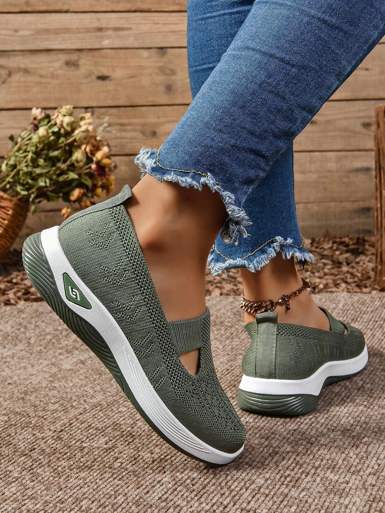 Winslow | Women’s casual slip on walking shoes