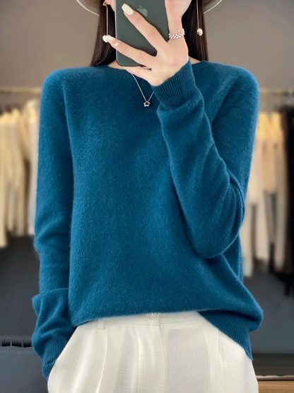 Carolyn | Women's Soft Elegant Knit Pullover with Round Neck