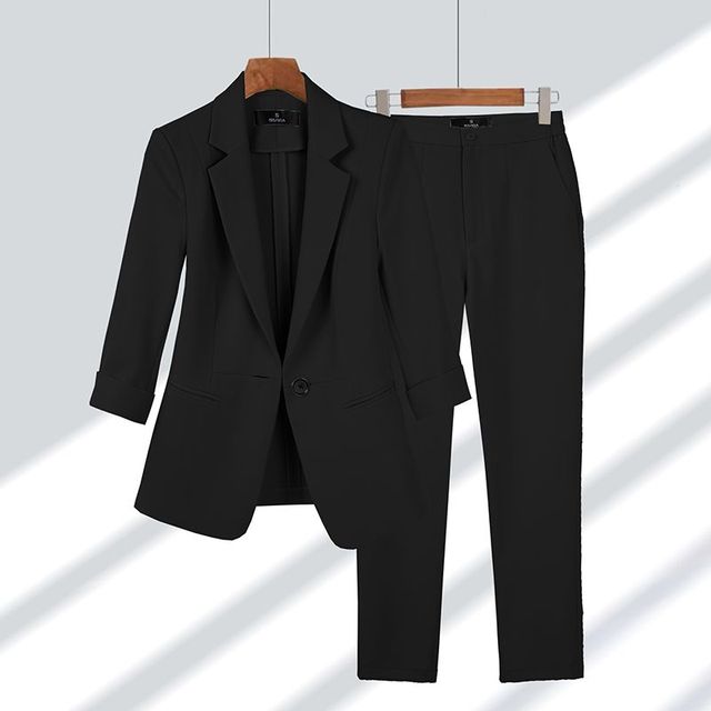 Orvella | Women Blazer Set with Tailored Fit and Matching Pants