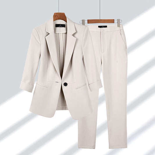 Orvella | Women Blazer Set with Tailored Fit and Matching Pants