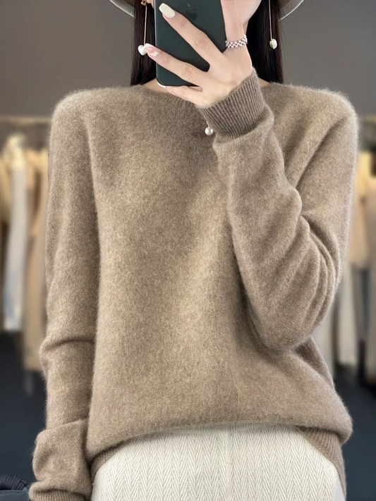 Carolyn | Women's Soft Elegant Knit Pullover with Round Neck