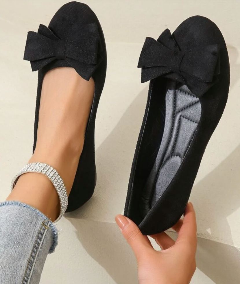 Anniston | Women’s Rounded-Toe Ballet Flats with Soft Bow | Classic