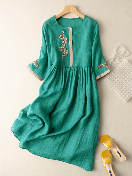 Camila | Women midi dress with embroidered detail and loose fit