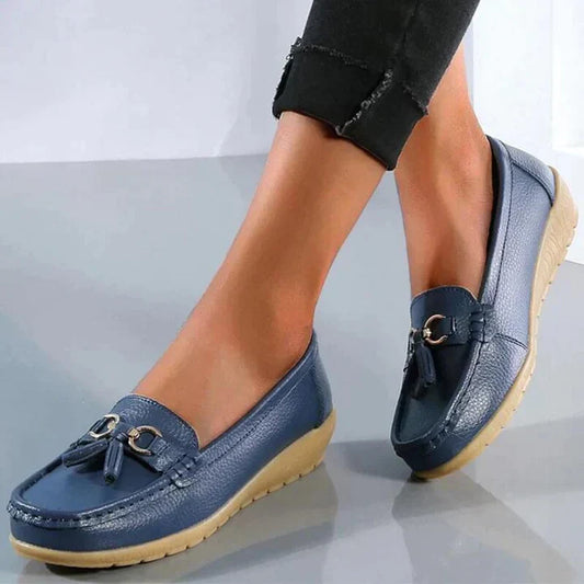 Zariah | Women’s cushioned work moccasins with tassel