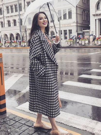 Kathleen | Women's Elegant Houndstooth Long Coat with Pockets