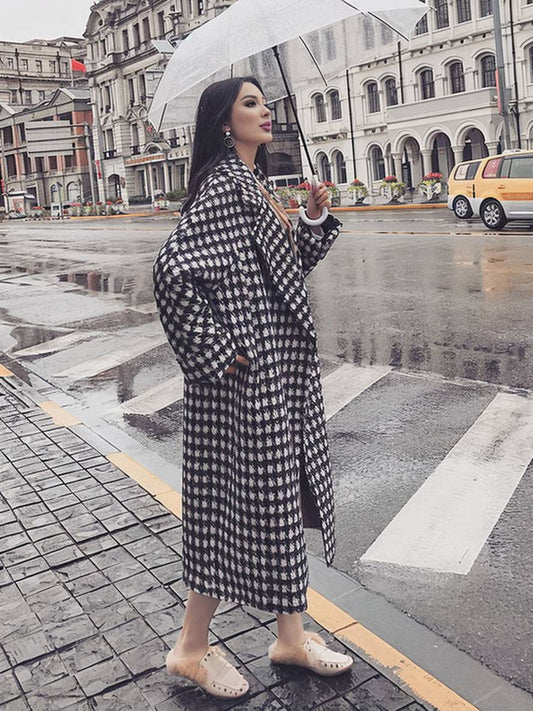 Kathleen | Women's Elegant Houndstooth Long Coat with Pockets
