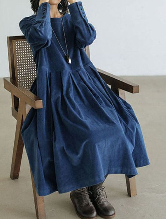 Zerra | Velvet midi dress with long sleeves