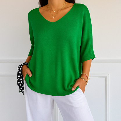 Aveline | Women sweater with V neck and short sleeves design