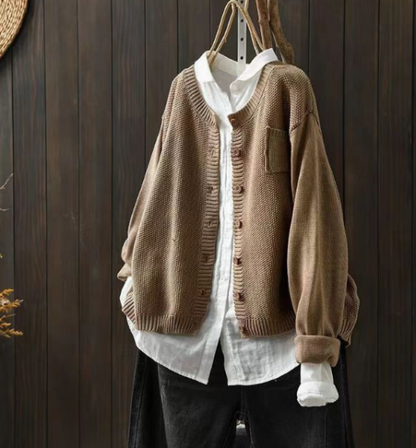 Gwendolyn | Relaxed Cardigan with Button Front