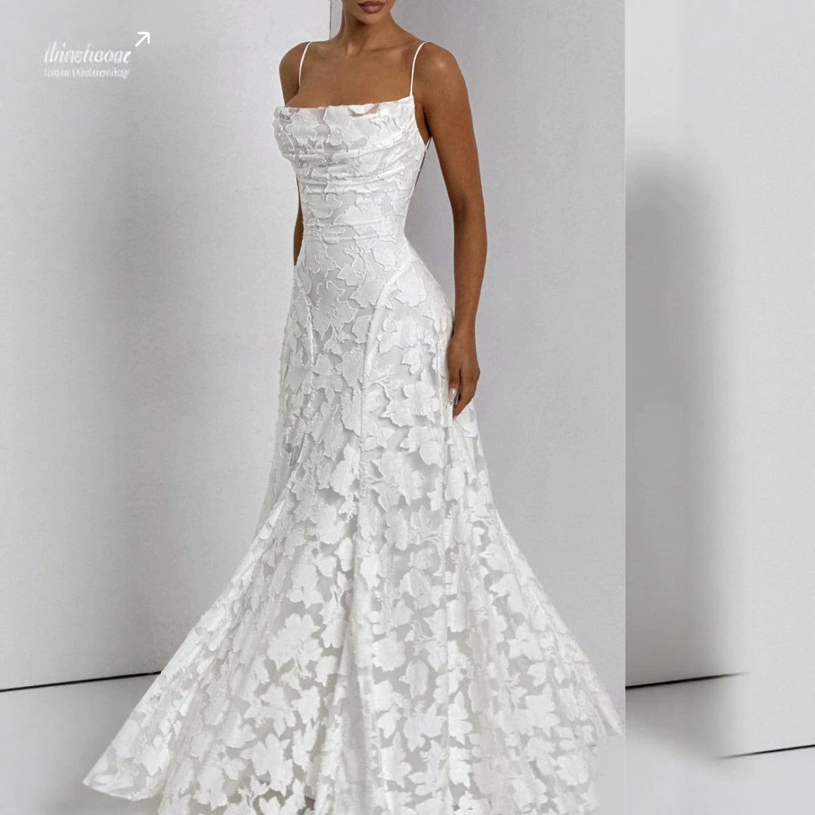 Elowen | Women’s maxi dress with floral lace appliqués