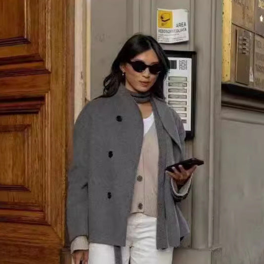 Alice | Women's Winter Outerwear in Double-Breasted Style