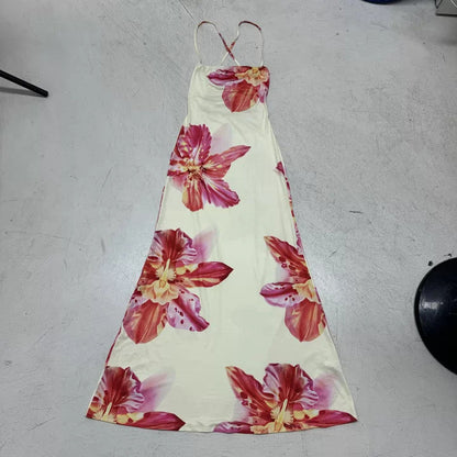 Isadora | Women’s floral maxi dress with adjustable straps