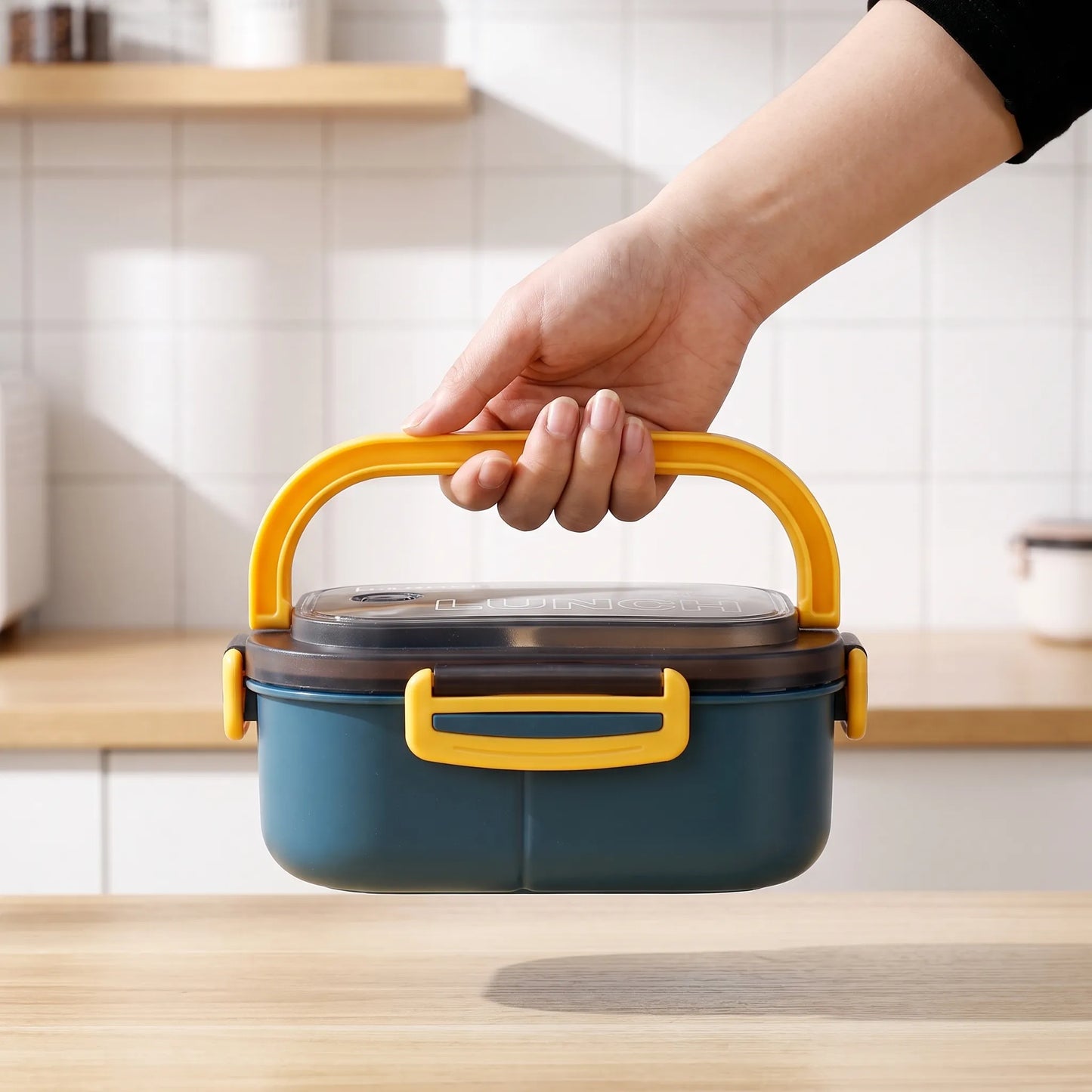 Naomi | Portable Bento Box with Compartments and Two-Tier Design