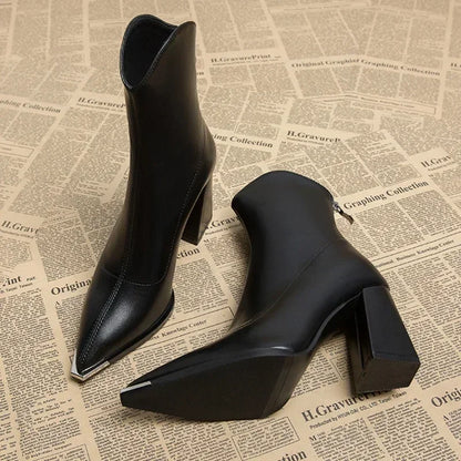 Avery | Leather Ankle Boots with Pointed Toe and Block Heel