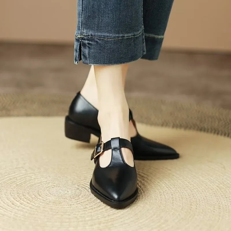 Elena | Vintage Pointed Toe Heels