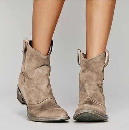 Victoria | Western-inspired Suede Ankle Boots
