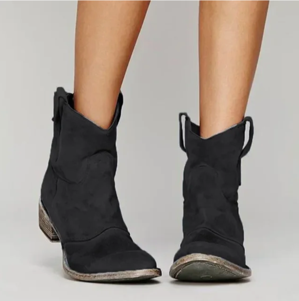 Victoria | Western-inspired Suede Ankle Boots