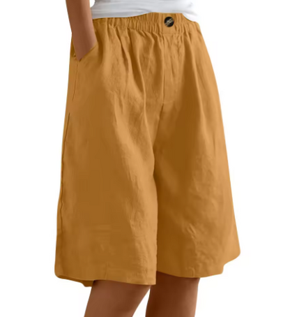 Natalie | Comfort shorts with elastic waistband pockets