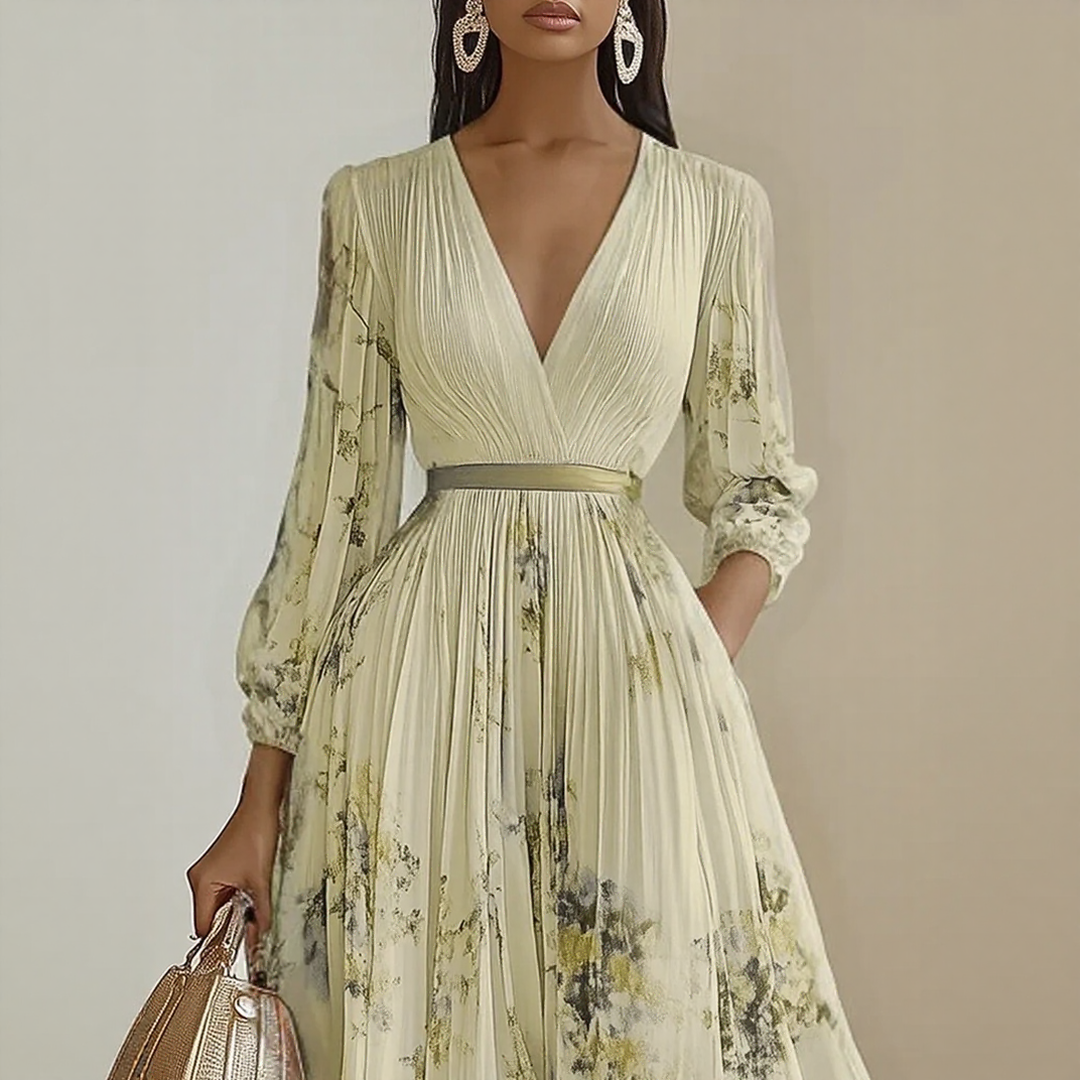 Rohanne | Elegant Pleated Maxi Dress