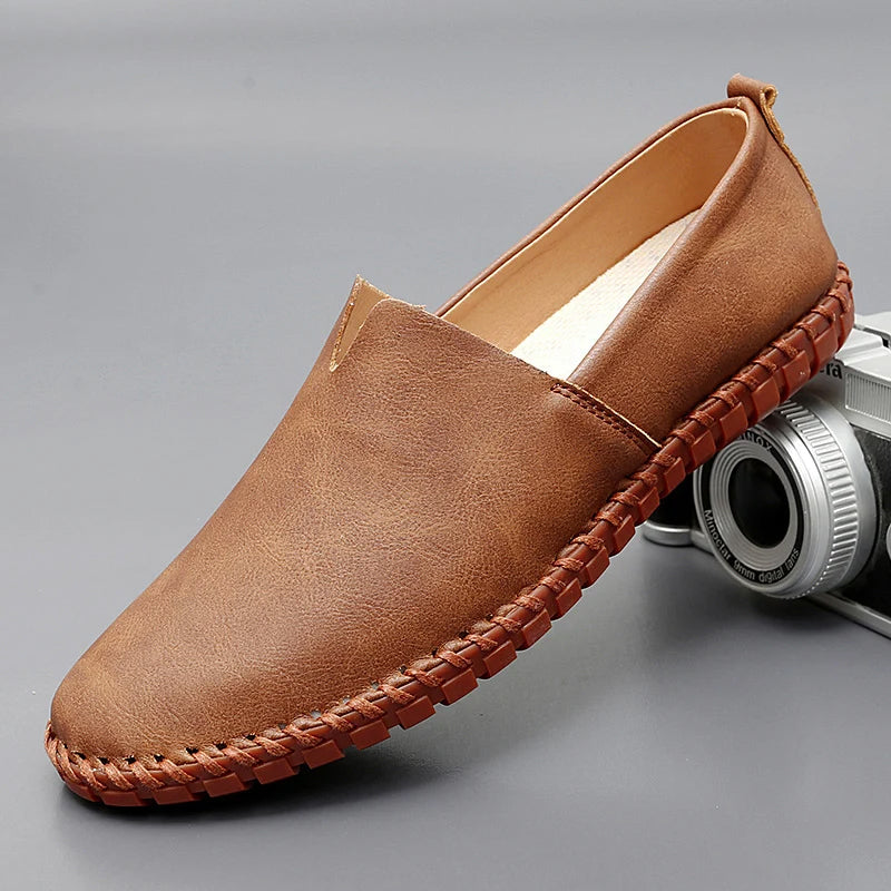 Luke | Men loafers with slip on design and stitching detail