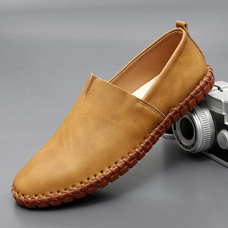 Luke | Men loafers with slip on design and stitching detail