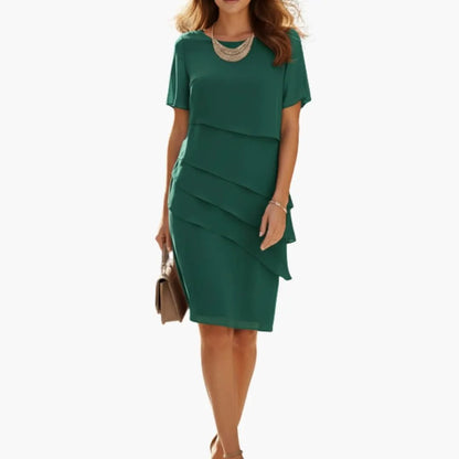 Diana | Women's fitted dress with defined waist and side pockets