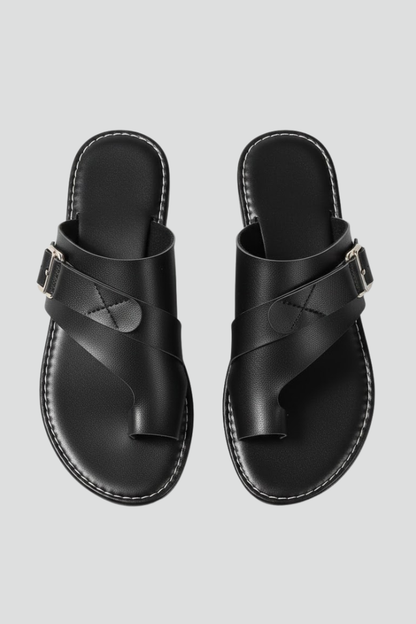 Mira | Women sandals with buckle strap and flat sole