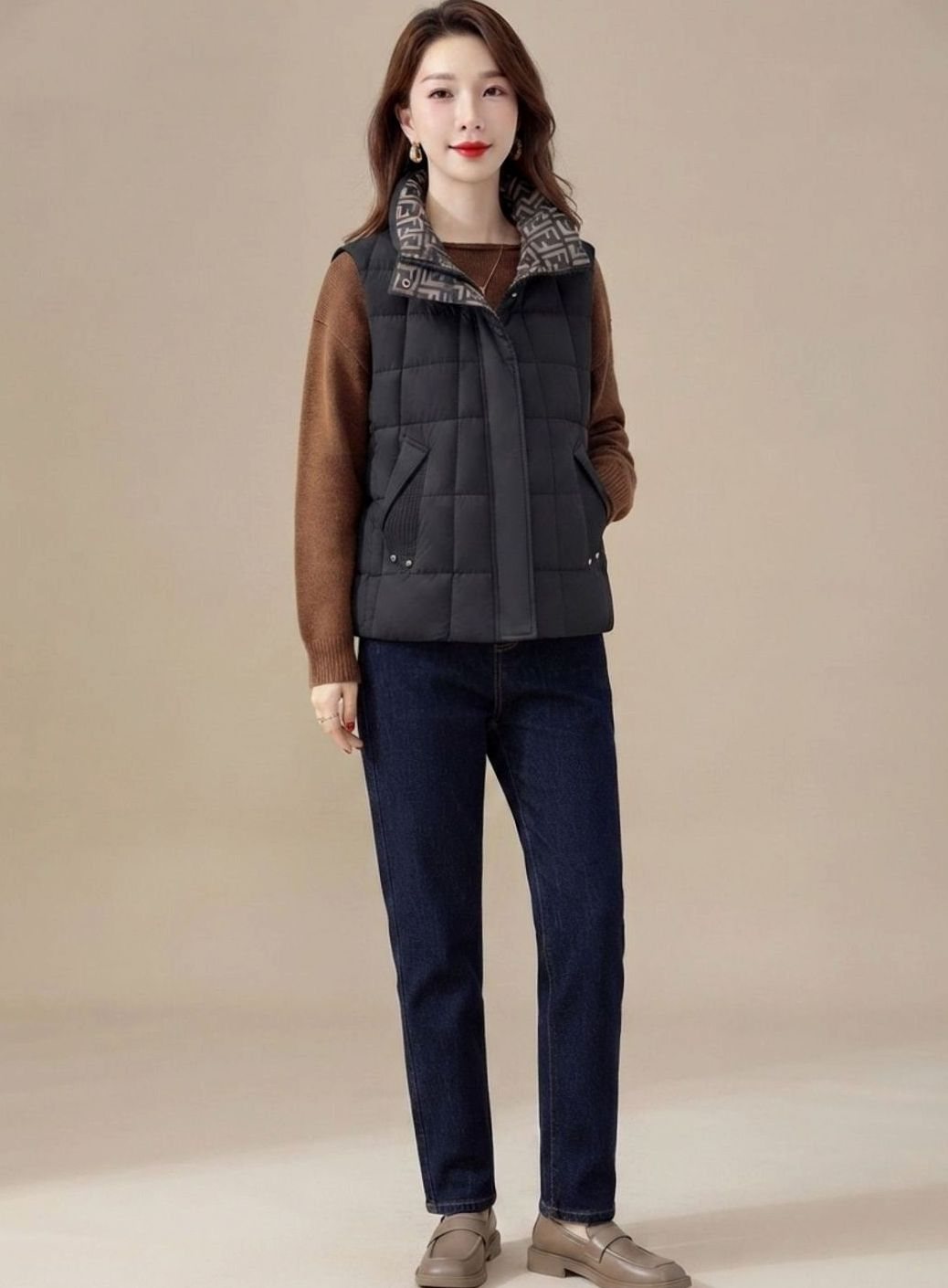 Camila | Women's Quilted Vest with High Collar and Sleeveless Zipper Design