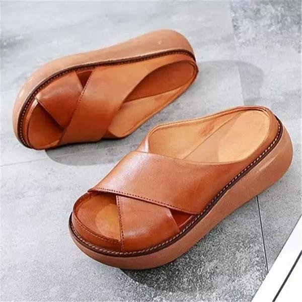 Bridget | Women’s Cross Strap Flat Sandals With Cushioned Sole