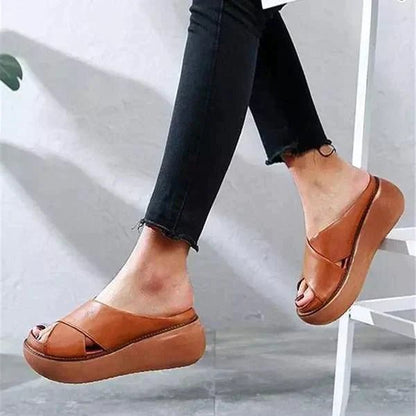 Bridget | Women’s Cross Strap Flat Sandals With Cushioned Sole
