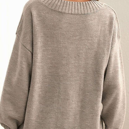 Victoria | Women's Oversize V-neck Knit Pullover with Long Sleeves