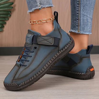 Olina | Women sneakers with lace up design and platform sole