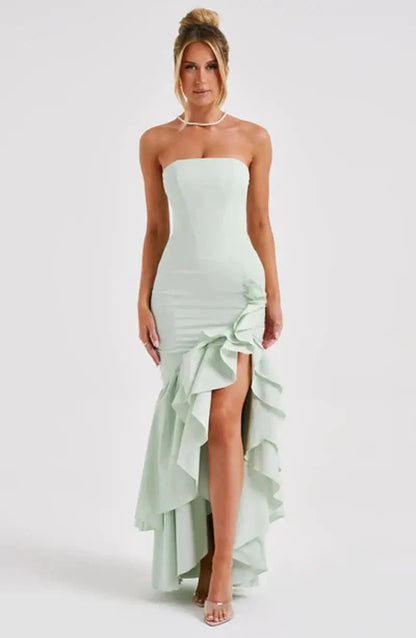 Primrose | Elegant strapless maxi dress with ruffle split
