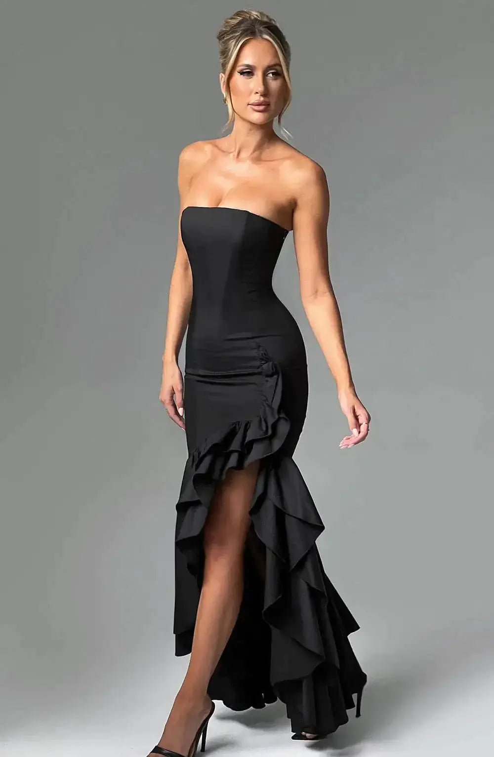 Primrose | Elegant strapless maxi dress with ruffle split