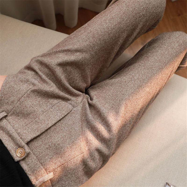 Elias | Tailored Trousers with Belt Loops and Button Closure