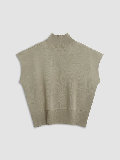 Audrey | Women's casual top with mock neck short sleeves