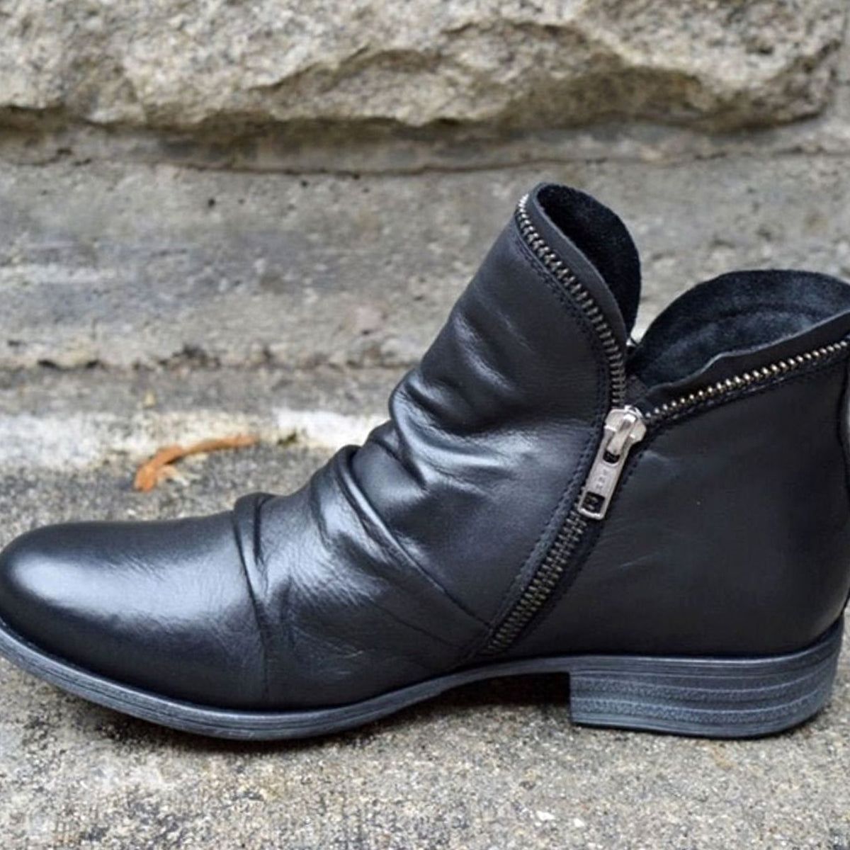 Lisa | Women's Leather Look Ankle Boots with Zipper